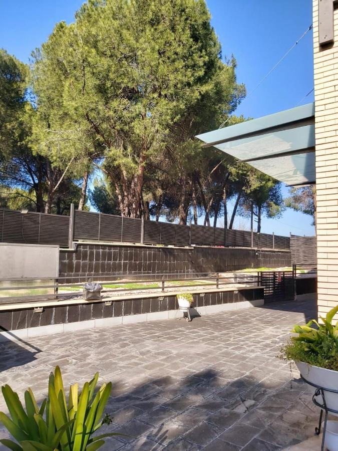 H La Cabana Pozuelo de Alarcón Eksteriør bilde